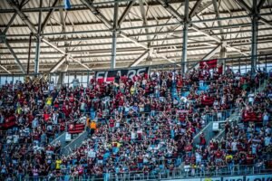 Flamengo enfrenta Grêmio em crise em busca de recuperação e confiança