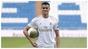 Flamengo analisa a possibilidade de contratar atleta do Real Madrid, segundo publicação.