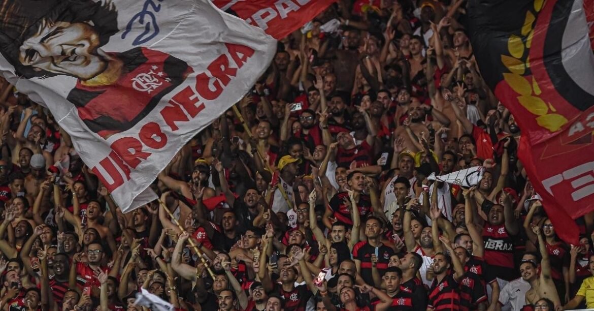 Flamengo alcança 63 milhões de seguidores e amplia liderança sobre concorrentes.