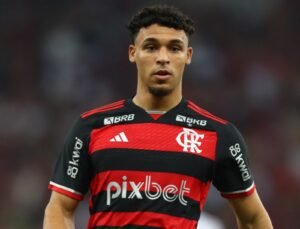 Victor Hugo já tem data marcada para retornar ao Flamengo.