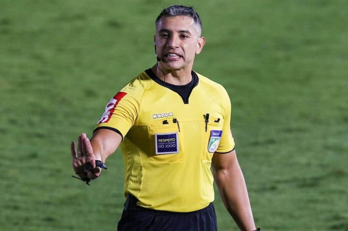 CBF designa árbitro envolvido em polêmica fora de campo para apitar Flamengo x Vitória