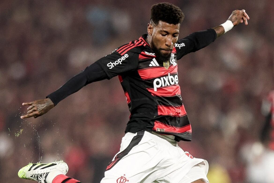 Emerson Royal não aceita comparações com Wesley e fala sobre sua estreia na Libertadores.