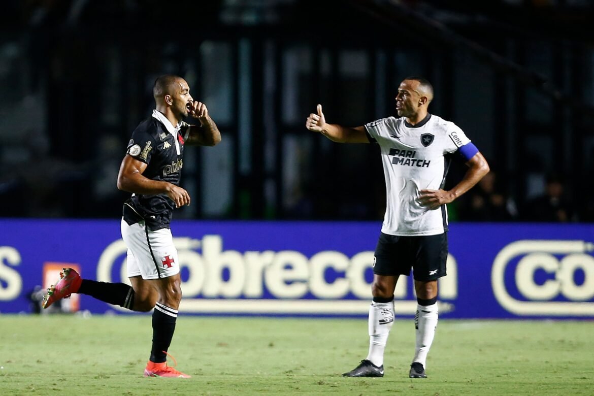 No radar da Seleção, lateral do Vasco rejeita proposta da MLS