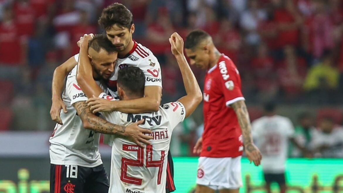Quantas vezes o Flamengo afastou clubes brasileiros da Libertadores?