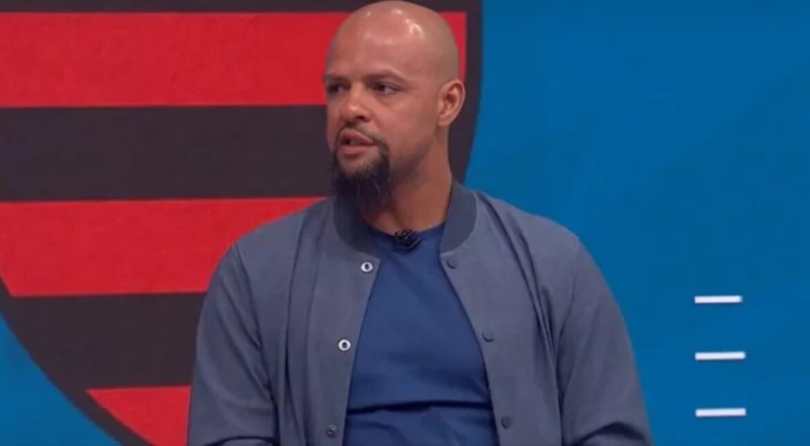 Felipe Melo lança graves acusações contra o árbitro da partida entre Flamengo e Estudiantes, e Boto intensifica o discurso.