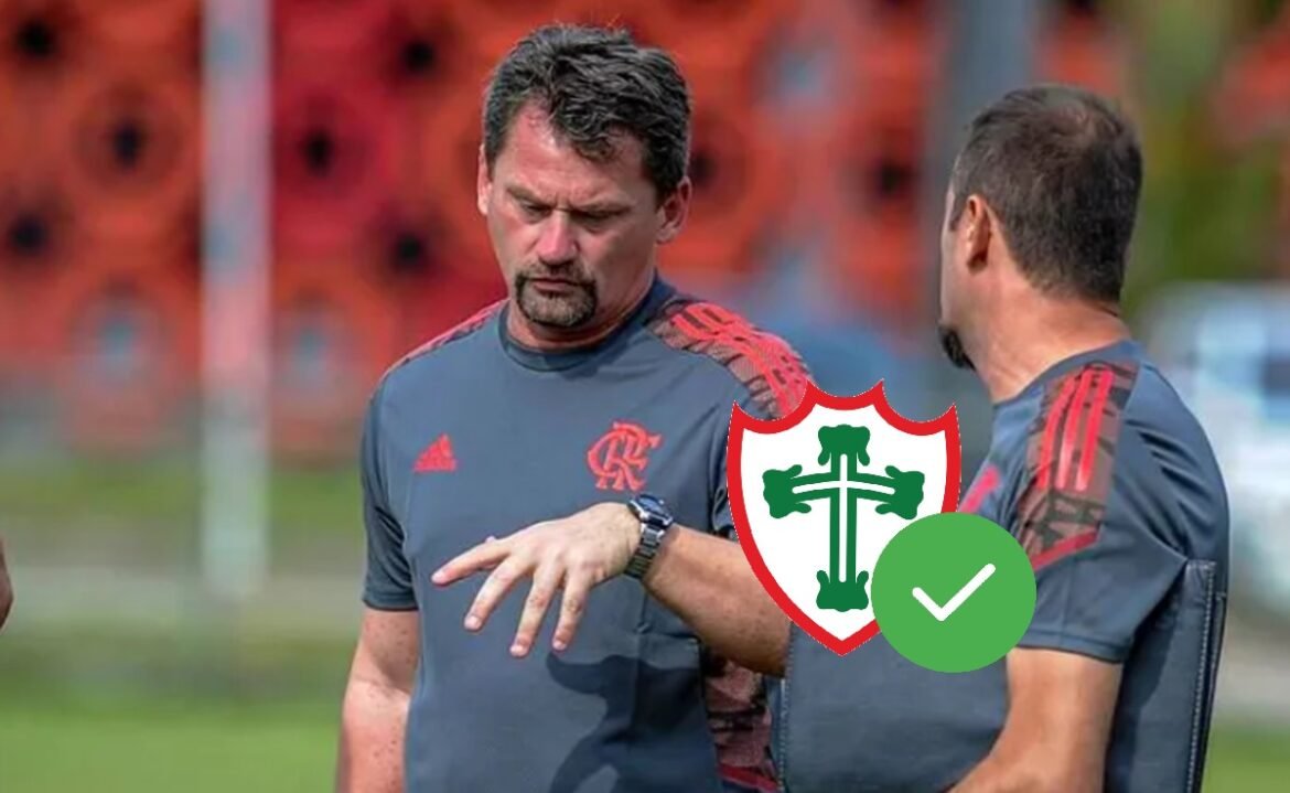 Portuguesa-SP contrata ex-treinador do Flamengo para novo cargo