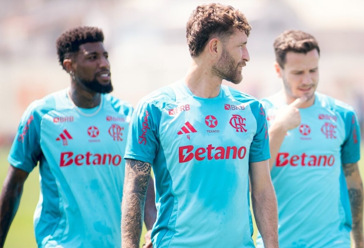 Escalação do Flamengo para o confronto de hoje contra o Palmeiras.