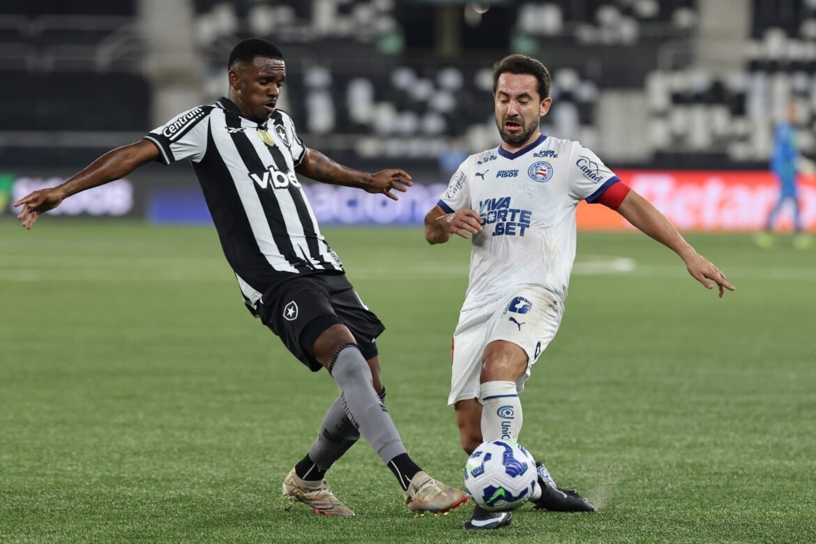 Bahia é derrotado pelo Botafogo e terá desfalques de cinco jogadores contra o Flamengo.