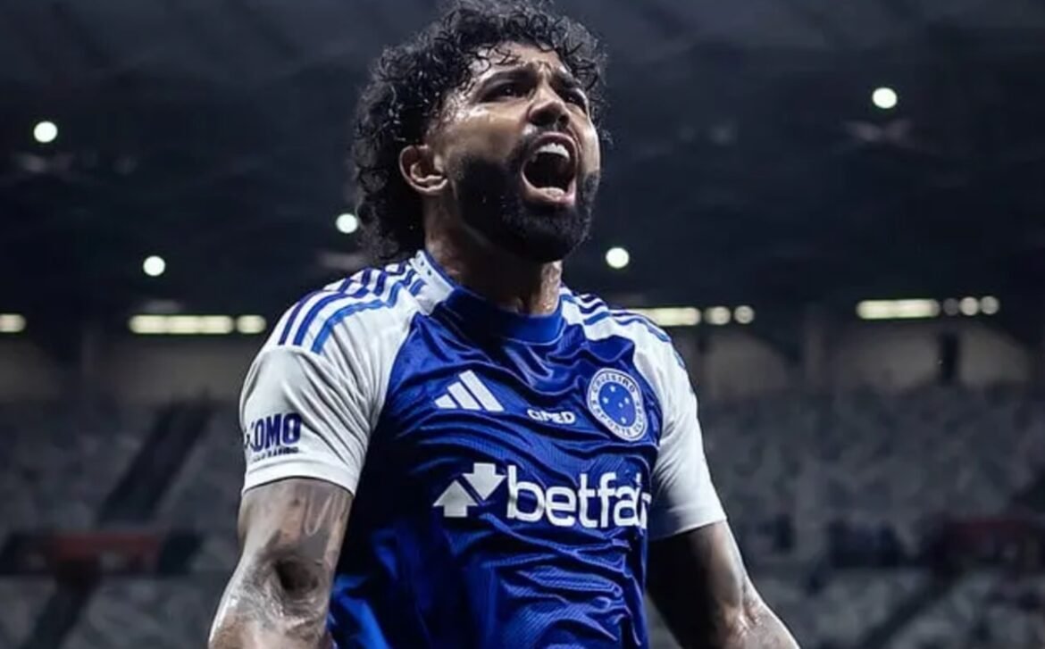 Com gol de Gabigol, Cruzeiro faz empate e diminui vantagem em relação ao Flamengo.