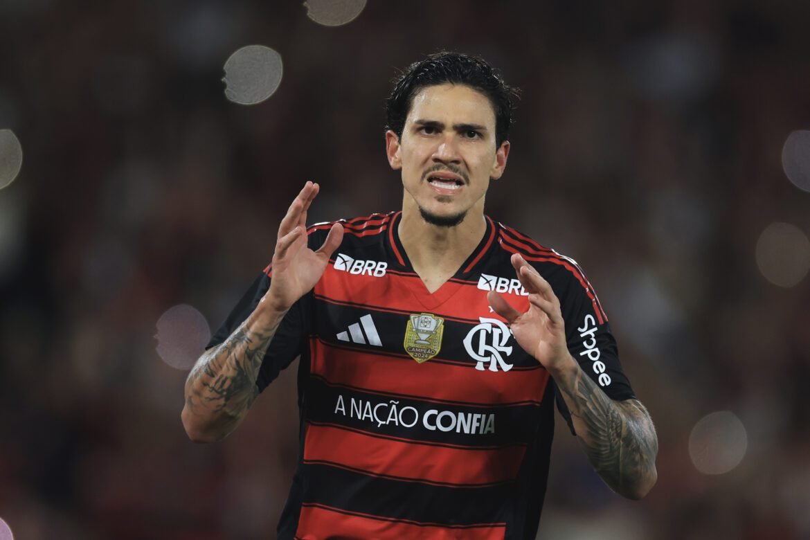 Fisioterapeuta famoso deixa torcedores do Flamengo preocupados com previsão sobre Pedro.
