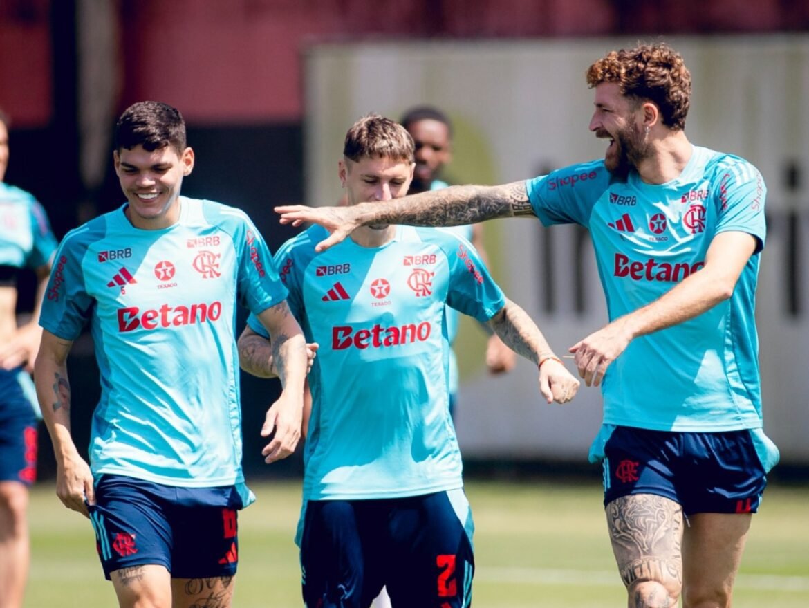 Flamengo com time completo enfrenta o Cruzeiro; confira a provável escalação.