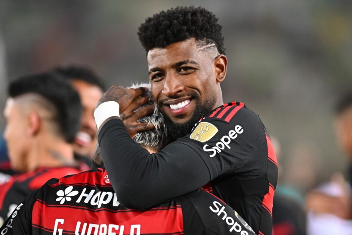 Emerson Royal reflete honestamente sobre sua atuação e planeja o futuro no Flamengo para 2026.