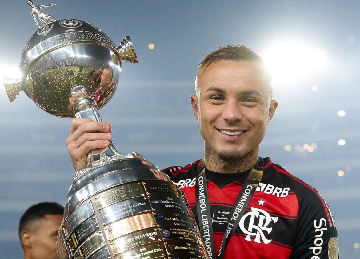 Flamengo analisa futuro de Cebolinha após conquista da Libertadores