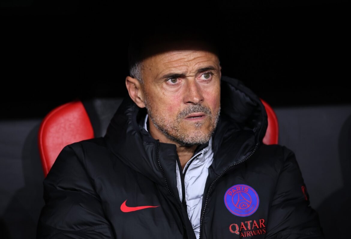 Luis Enrique, técnico do PSG, revela sua preferência entre Flamengo e Pyramids na final do Mundial.