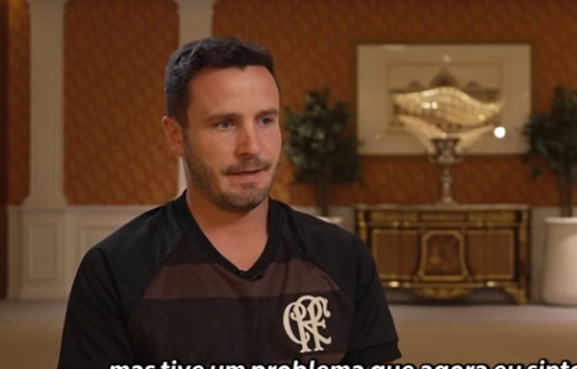 Saúl divulga lesão, manifesta desejo de cirurgia e critica o futebol brasileiro.