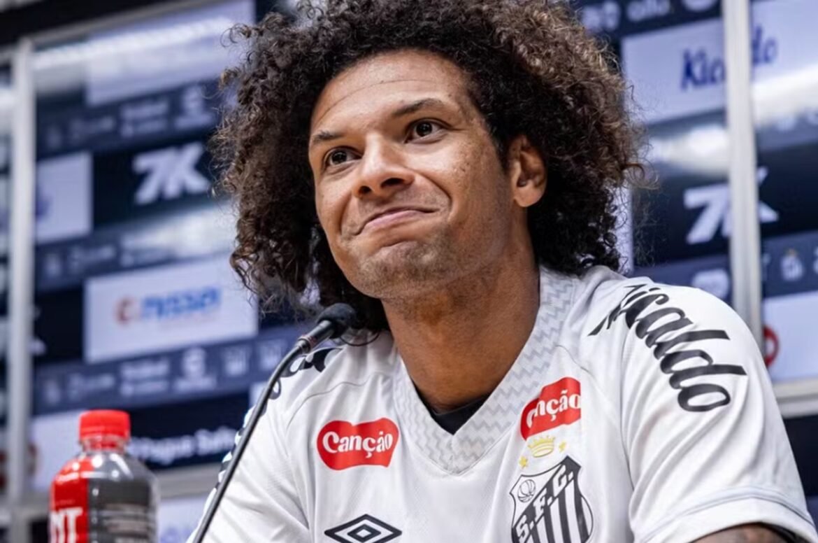 Willian Arão exalta o Flamengo e se opõe à comparação com o Santos.