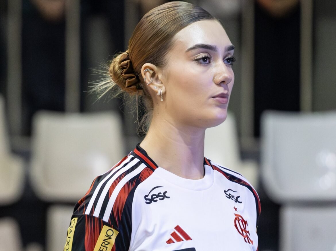Helena Wenk deixa o Sesc Flamengo e seu futuro no mercado é incerto.