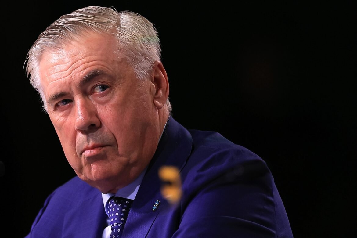 Ancelotti convoca Léo Pereira e mais dois jogadores do Flamengo para a Seleção Brasileira.