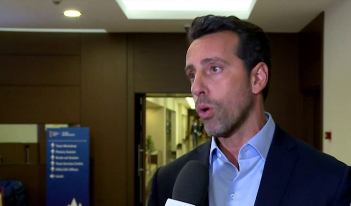 Edu Gaspar comenta sobre o Flamengo em entrevista a veículo de comunicação.