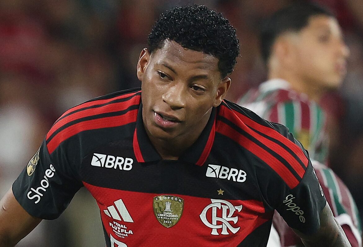 Fechamento de Janela Hoje: Flamengo estabelece estratégia no mercado e futuro de Plata