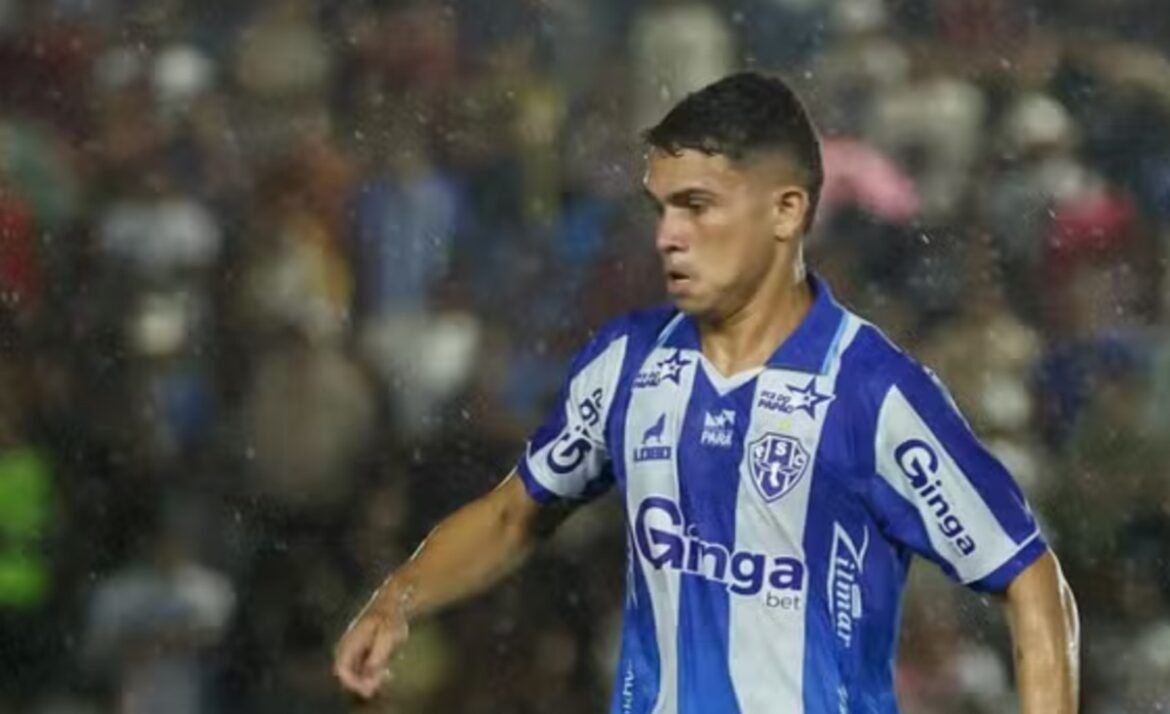 Flamengo apresenta proposta por volante do Paysandu e obtém resposta imediata.