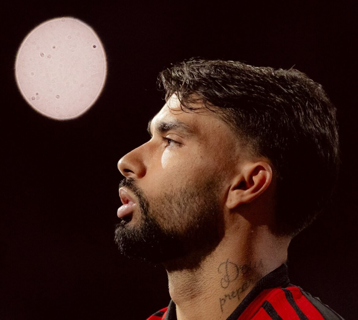 Lucas Paquetá retoma as redes no Brasileirão após gol histórico de 8 anos atrás.