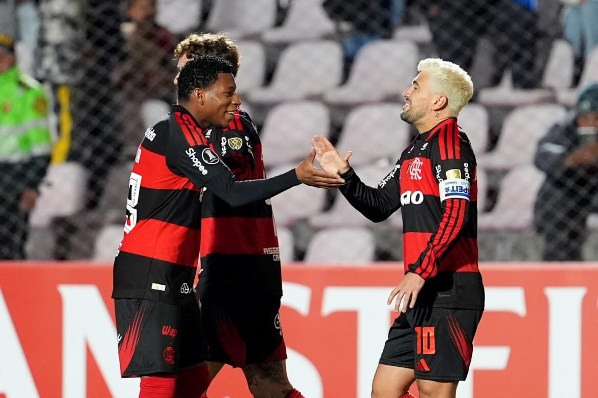 A questão no vestiário do Cusco que incomodou o Flamengo mais do que a altitude.