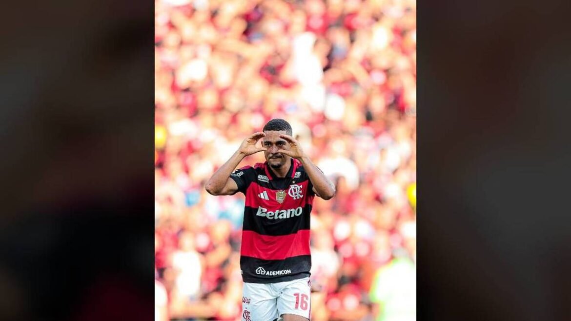 Flamengo derrota o Botafogo por 3 a 0 no Maracanã e se aproxima do Palmeiras.