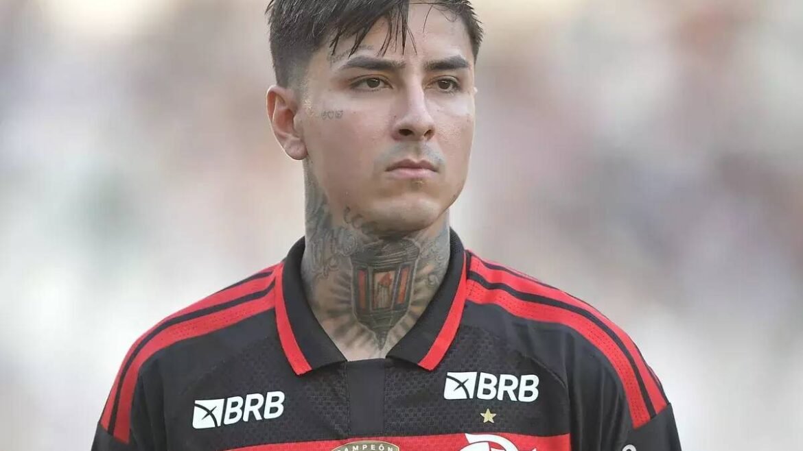 Flamengo busca renovar contrato com Erick Pulgar e espera retorno do volante.