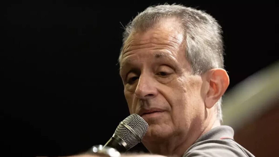 Flamengo informa a ANRESF sobre a solicitação do Vasco de R$ 150 milhões.