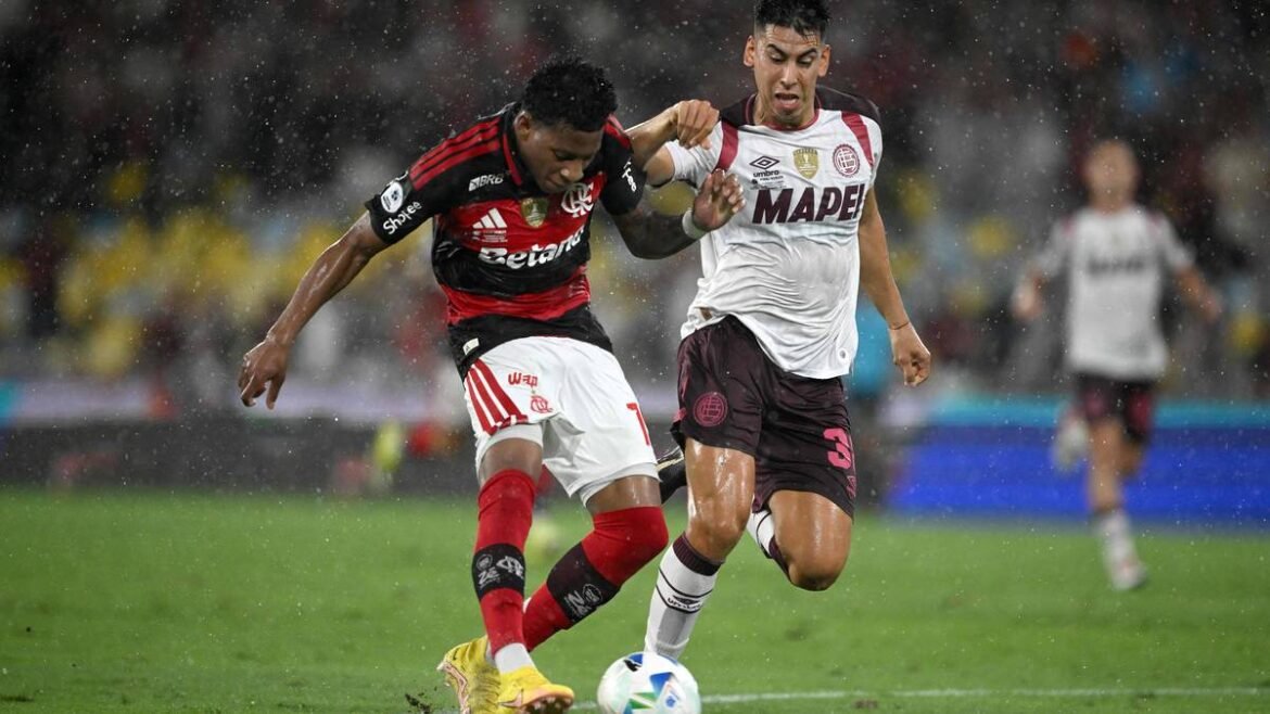 Real Sociedad busca contratar Gonzalo Plata, e Flamengo está aberto a negociações.