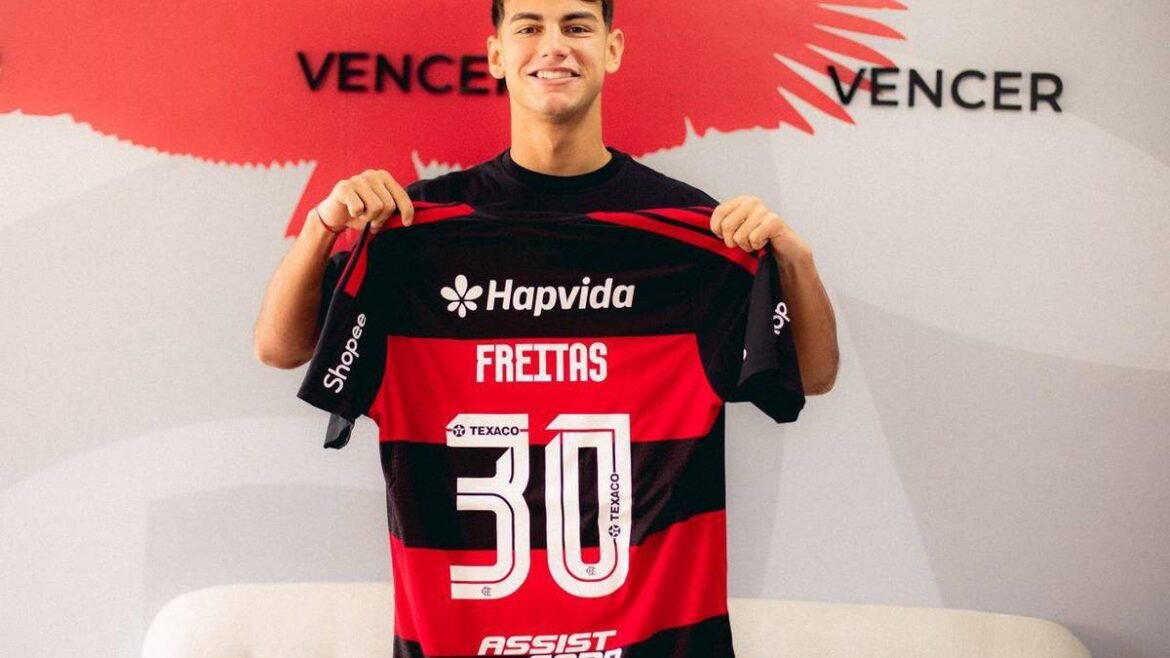 Flamengo apresenta Anthony Valencia e Joaquín Freitas e altera abordagem de scouting.
