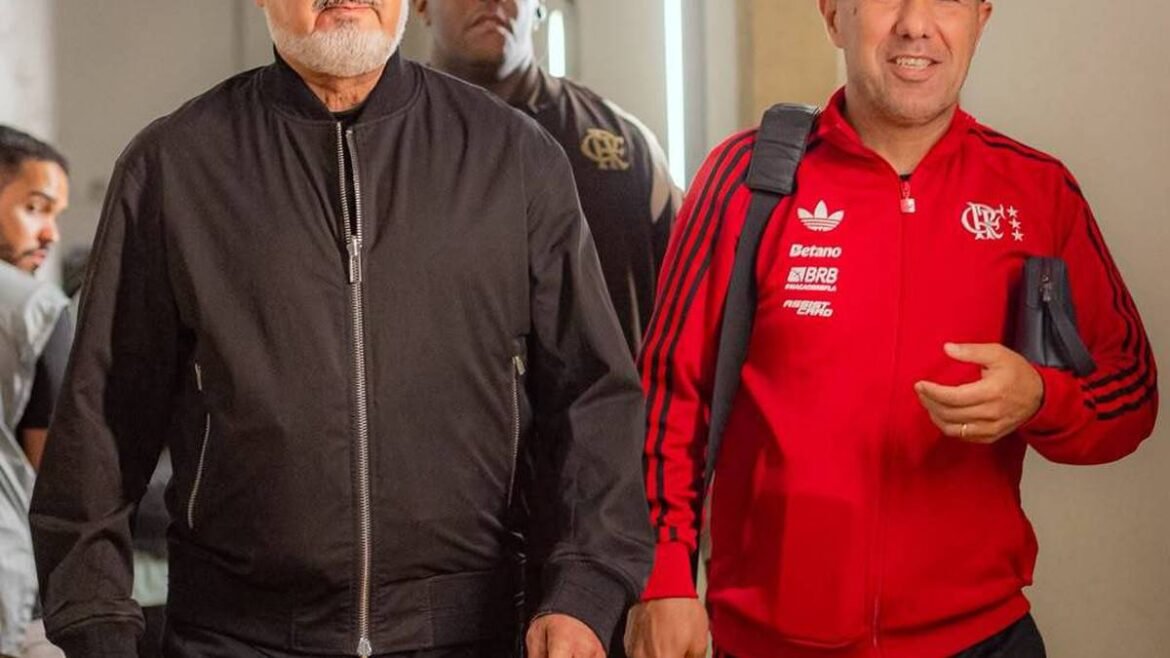 Flamengo contrata Freitas e Valencia e altera sua abordagem no mercado.