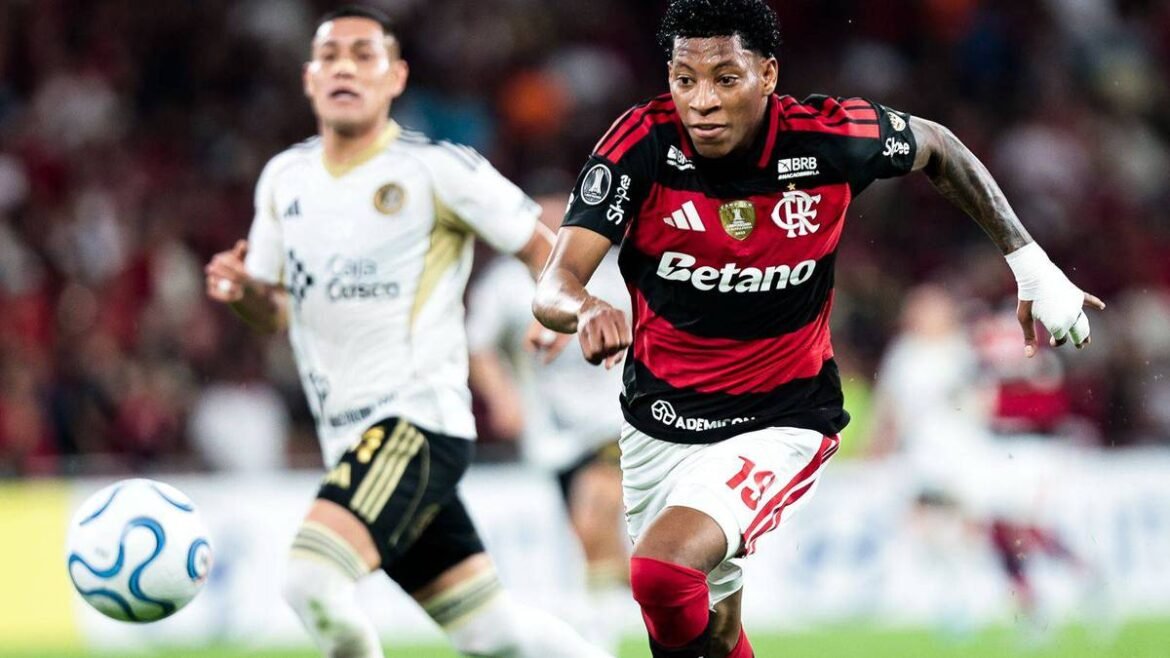 Flamengo readmite Plata após negociação sem sucesso com o Dínamo Moscou.